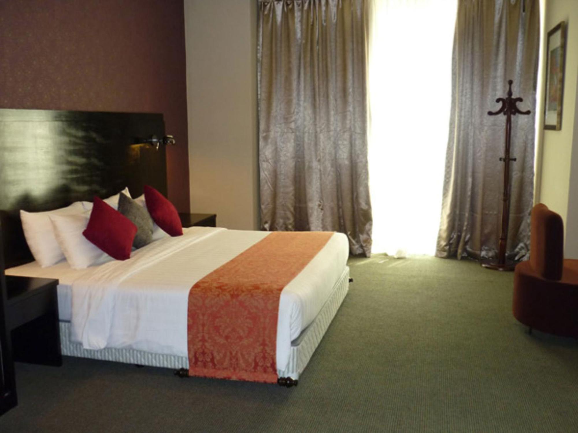 Tower Regency Hotel & Apartments Ipoh Room photo